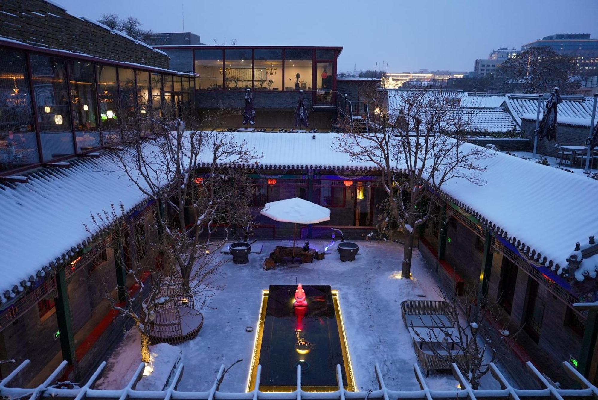 Hotel Cote Cour Deductive Beijing - Quadrangle Close To Tiananmen Square & Forbidden City & Nanluoguxiang, Walk To Wangfujing, English Speaking, Free Wifi, Free Laundry, Free Wonton & Noodles With Tour Ticket Service, Free Selfies With Ancient Costum Kültér fotó
